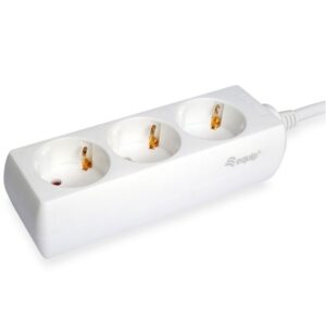 Regleta alimentacion equip con 3 tomas cable de red de 1.5 metros